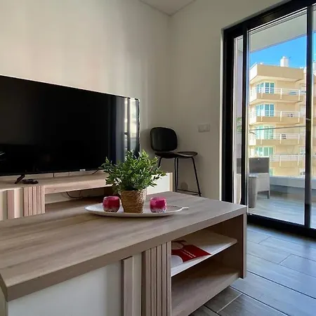 Rocha Do Sul 1 By Coral * Портиман