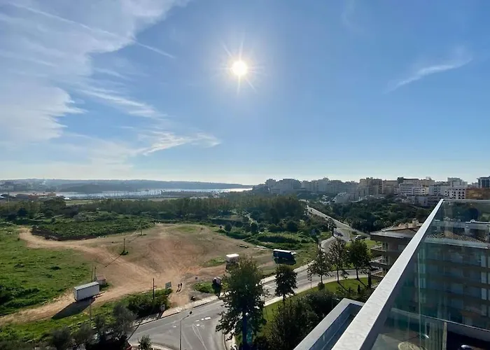 Rocha Do Sul 1 By Coral * Портиман